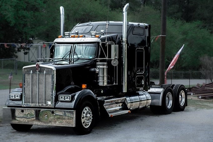 KENWORTH